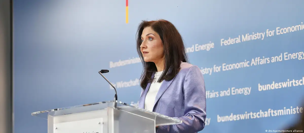 Alemania recortó a la mitad su previsión de crecimiento para 2026, afectada por la crisis energética y el conflicto en Medio Oriente.