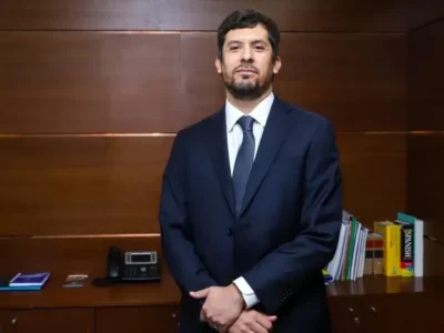 Nuevo director del SAG asume con una agenda exigente: sanidad, inversiones y competitividad en el centro