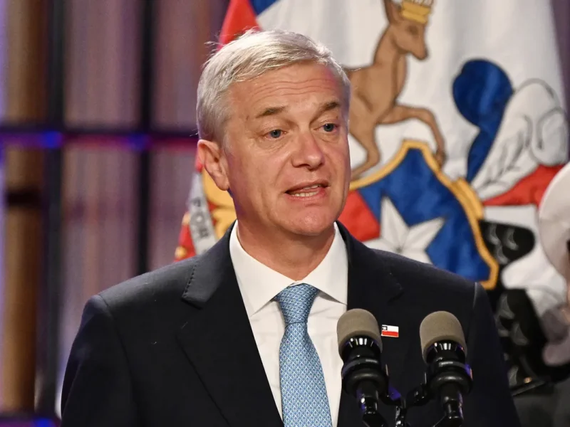 El gobierno de Kast anunció un recorte en Presidencia por $706 millones, enfocado en personal y actividades