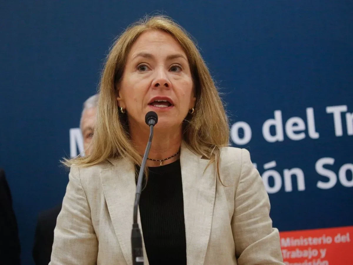 El plan de reconstrucción de Kast alinea a la CPC y abre debate sobre inversión, impuestos y reactivación económica en Chile.