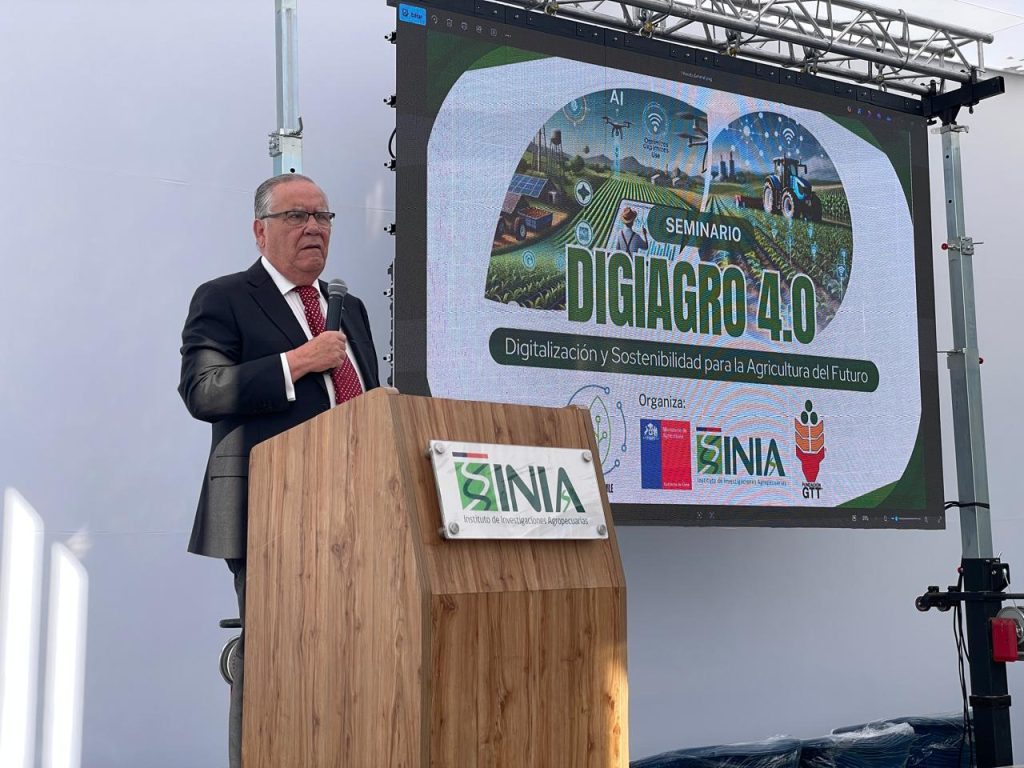 La digitalización agrícola toma fuerza en Chile tras el seminario DigiAgro 4.0, que reunió a líderes para impulsar innovación y competitividad.