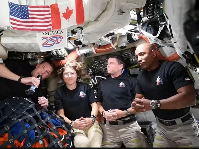 Tras su histórico viaje, los astronautas de Artemis II enfrentan una exigente recuperación en la Tierra. Conoce los desafíos físicos y lo que viene rumbo a la Luna.