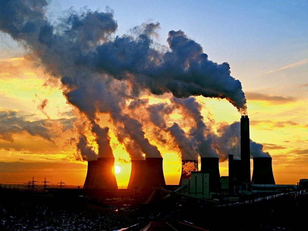 La crisis climática obliga a las empresas a cambiar su modelo. Descubre por qué la sostenibilidad es hoy una urgencia inmediata para el sector privado.