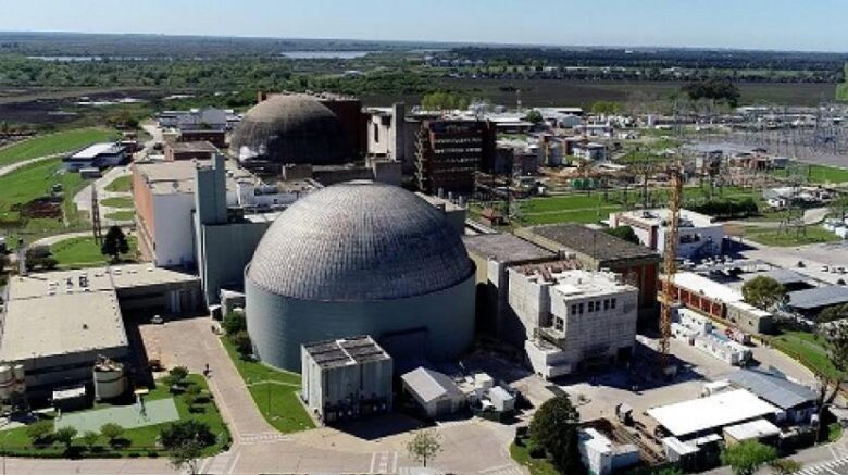 Argentina presentó una nueva política nuclear enfocada en exportaciones, seguridad energética y liderazgo regional en América Latina.