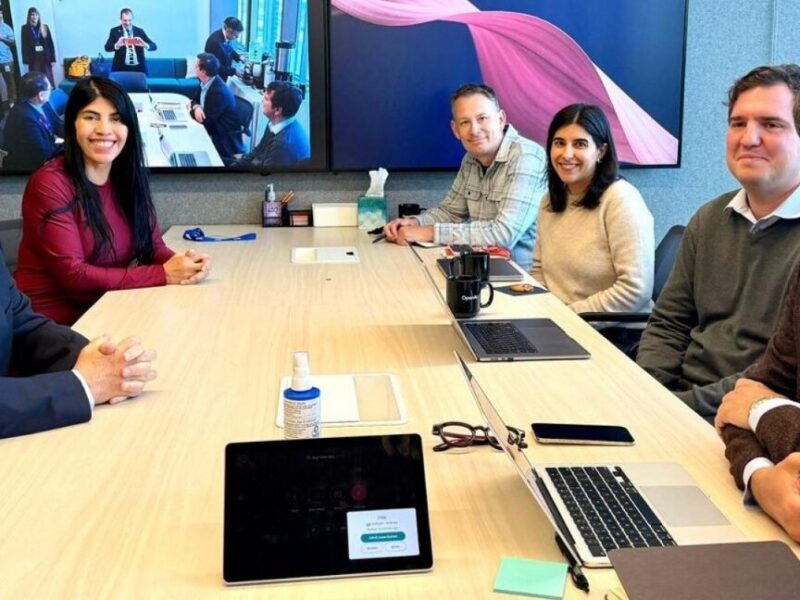 Chile busca atraer inversión tecnológica tras reuniones con NVIDIA, Google, Meta, OpenAI, Apple y Salesforce en Silicon Valley.
