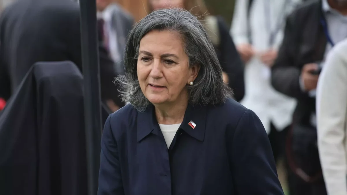 El Minsal tendrá un ajuste presupuestario de 2,5% y no de 3%. La ministra May Chomalí aseguró que no se tocarán programas ni personal.